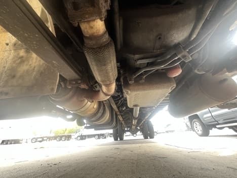 2013 Hino 268 — photo 5