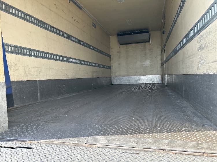 2016 International 4300 — photo 10