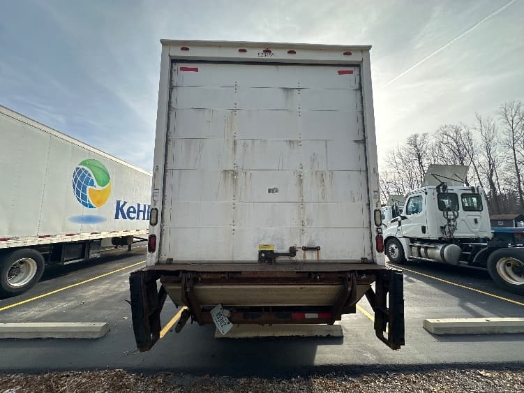 2014 International 4300 — photo 7