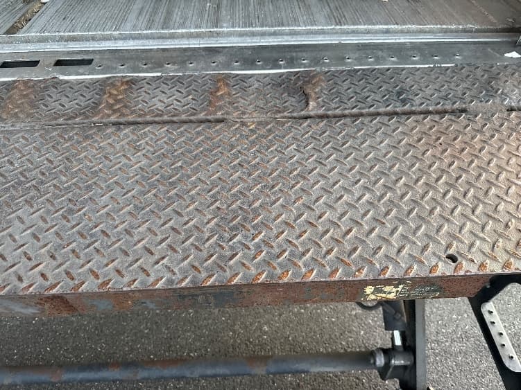 2013 Hino 268 — photo 10