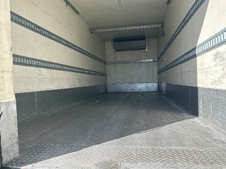 2016 International 4300 — photo 10