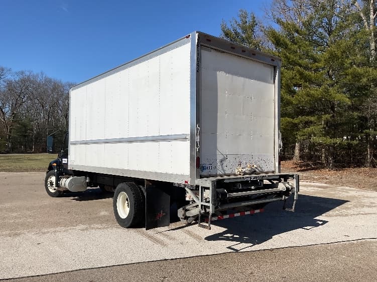 2020 International MV — photo 6