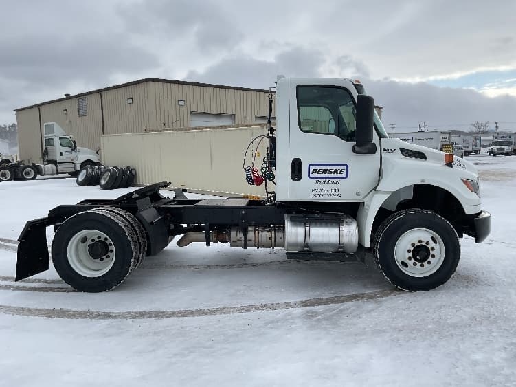 2024 International MV — photo 8