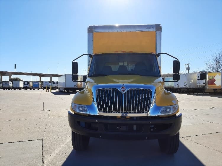 2021 International MV — photo 2