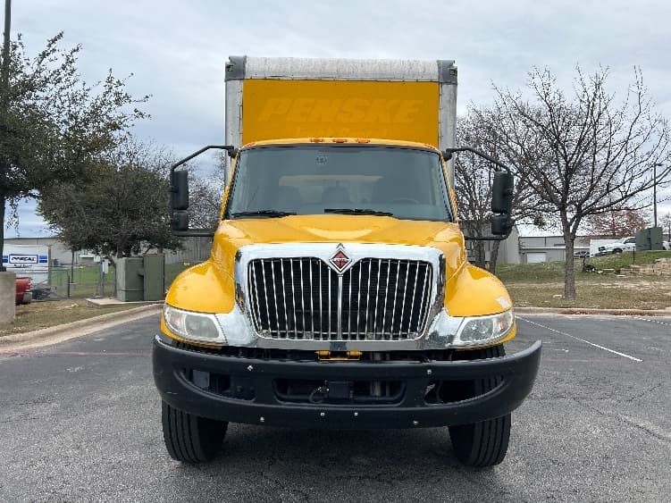 2021 International MV — photo 2