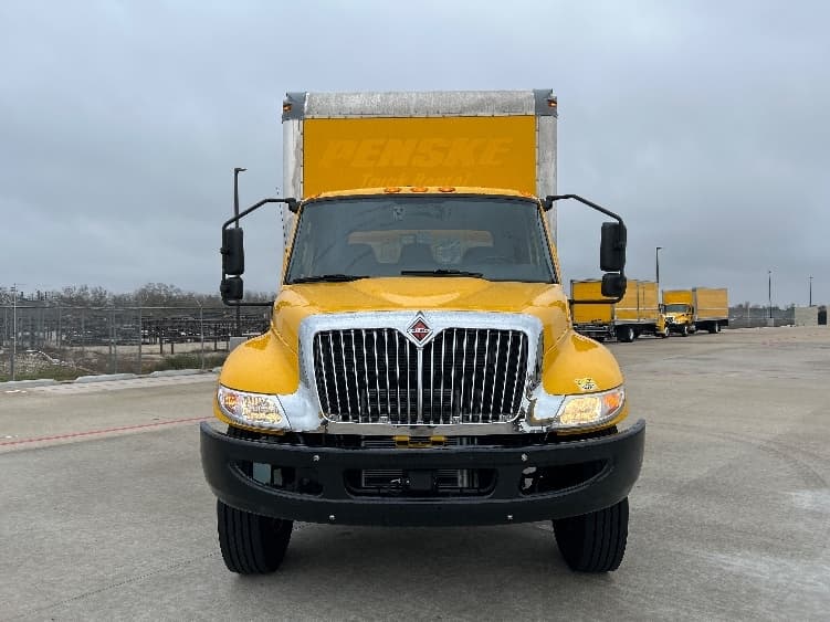 2021 International MV — photo 2