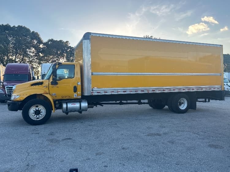 2021 International MV — photo 4