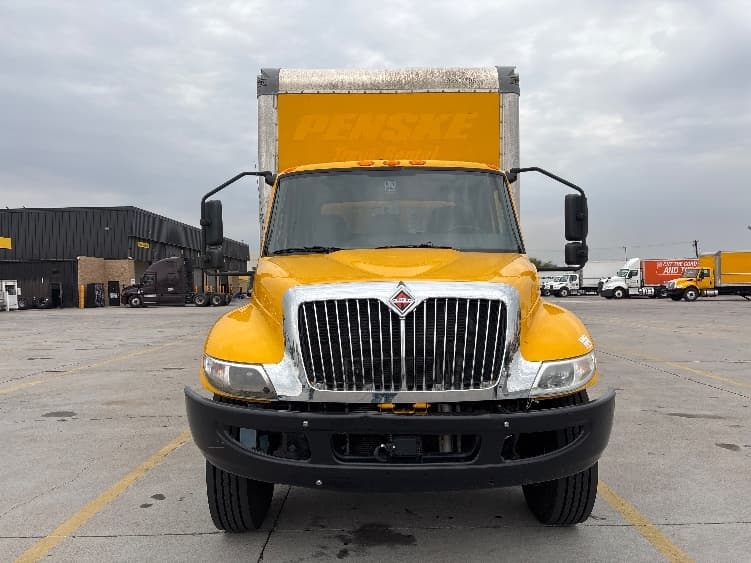 2021 International MV — photo 2