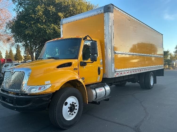 2021 International MV — photo 3