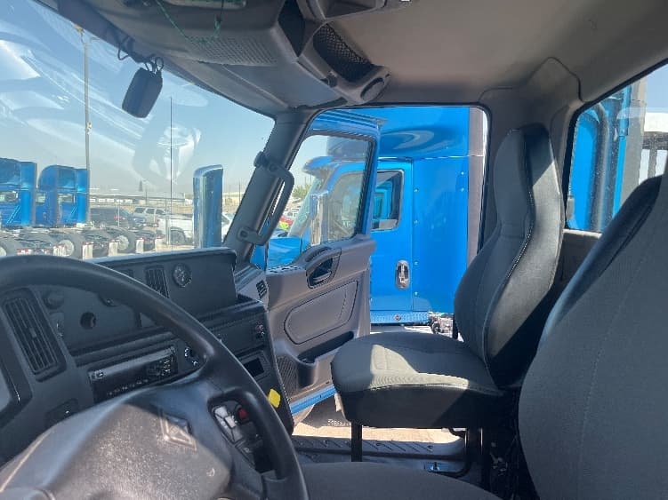 2019 International RH — photo 10