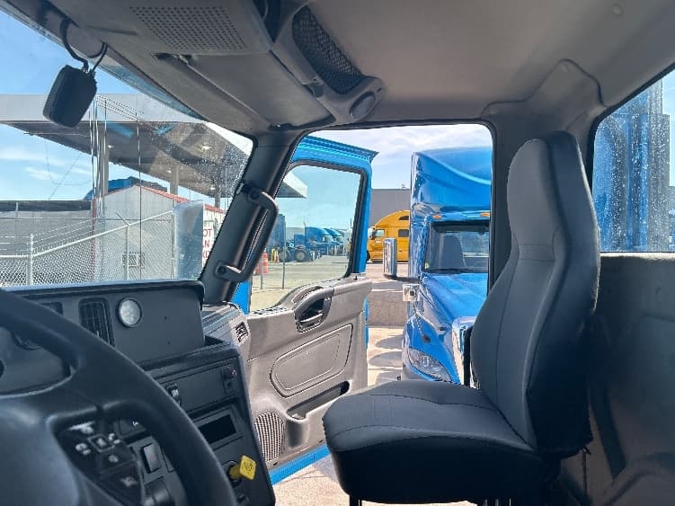 2019 International RH — photo 10