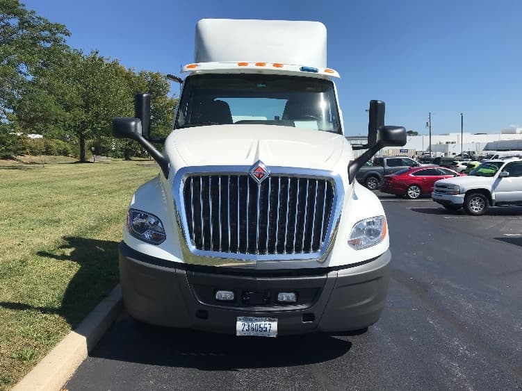 2020 International LT — photo 2