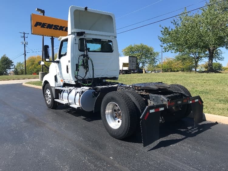 2020 International LT — photo 5