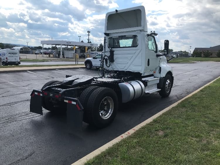 2020 International LT — photo 7