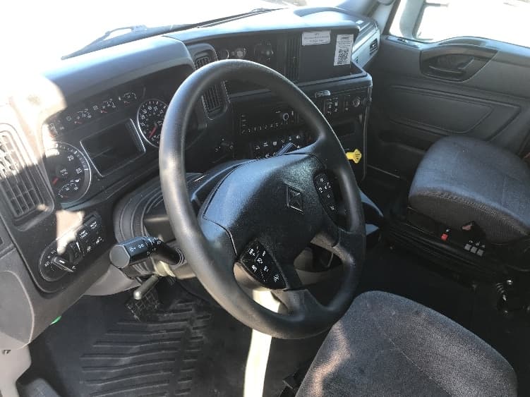 2023 International LT — photo 10