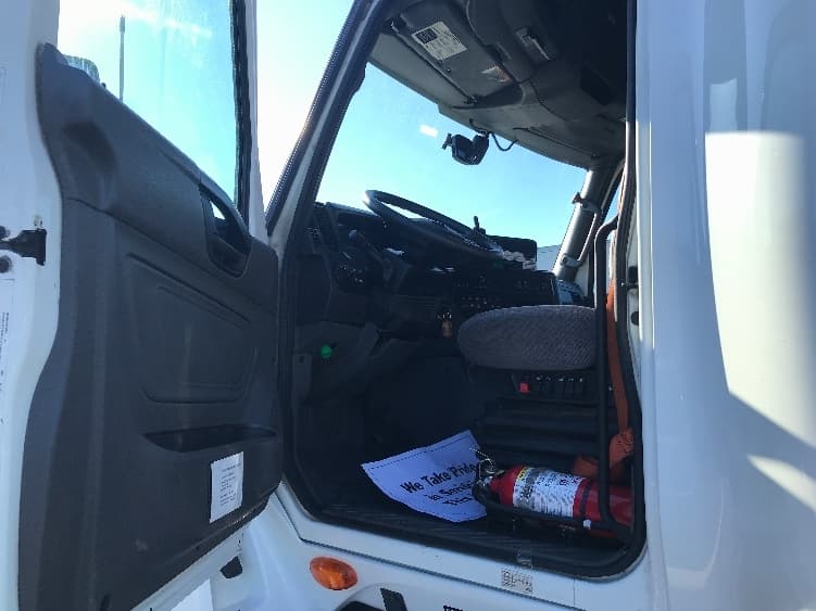 2023 International LT — photo 9