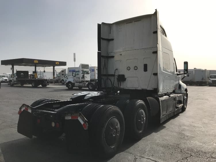 2023 International LT — photo 7