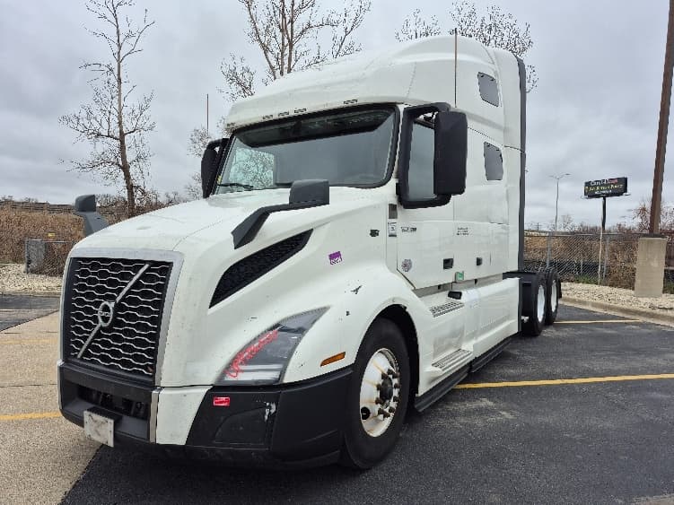 2023 Volvo VNL 760 — photo 3