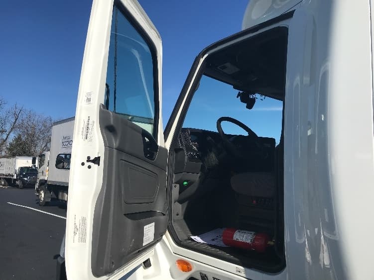 2023 International LT — photo 9