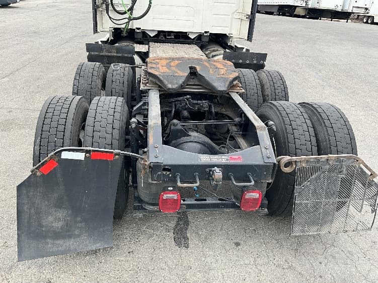 2023 Volvo VNL 760 — photo 6