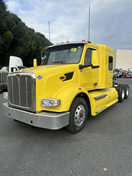 2024 Peterbilt 567 — photo 2