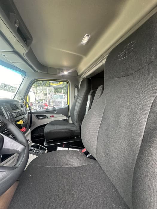 2024 Peterbilt 567 — photo 13