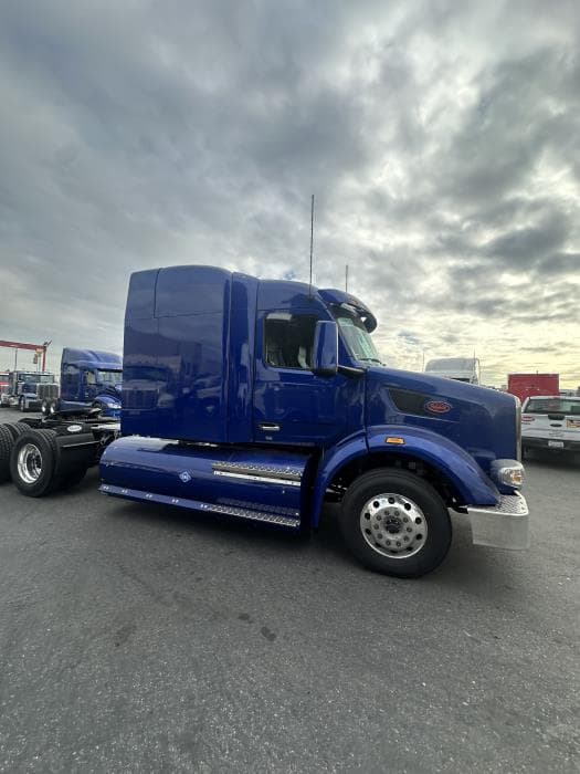 2024 Peterbilt 567 — photo 3