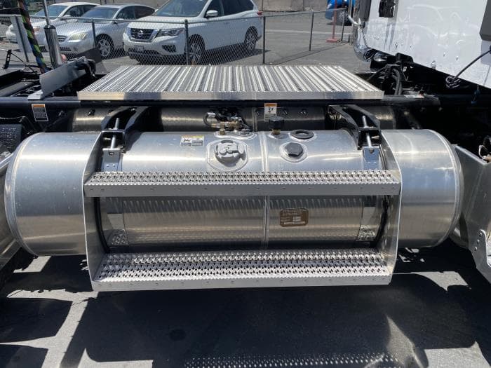 2025 Peterbilt 567 — photo 10