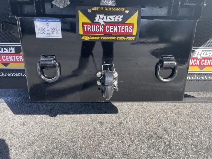 2025 Isuzu NRR — photo 12