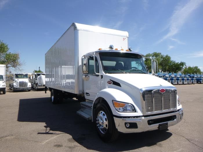 2025 Peterbilt 536 — photo 3