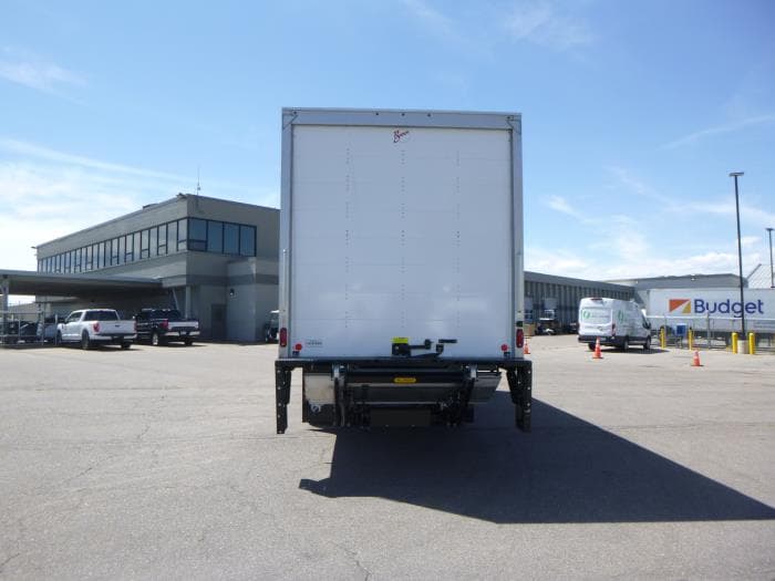 2025 Peterbilt 536 — photo 7