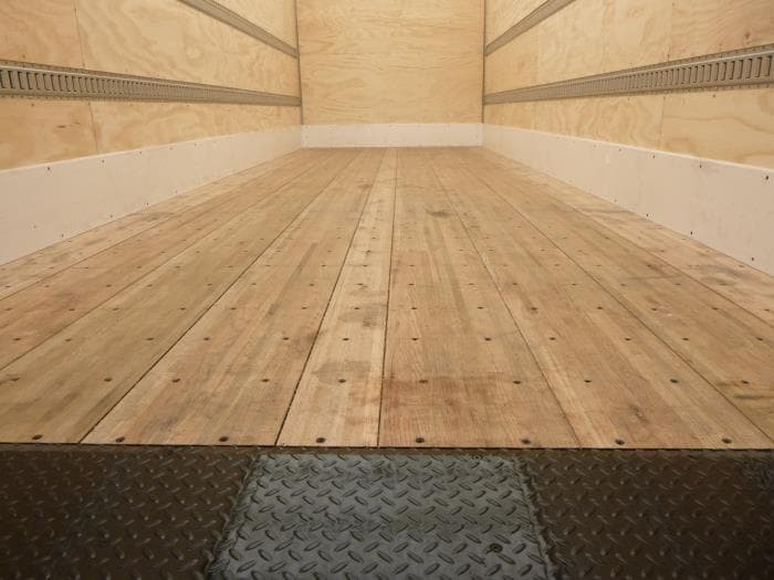 2025 Peterbilt 536 — photo 13