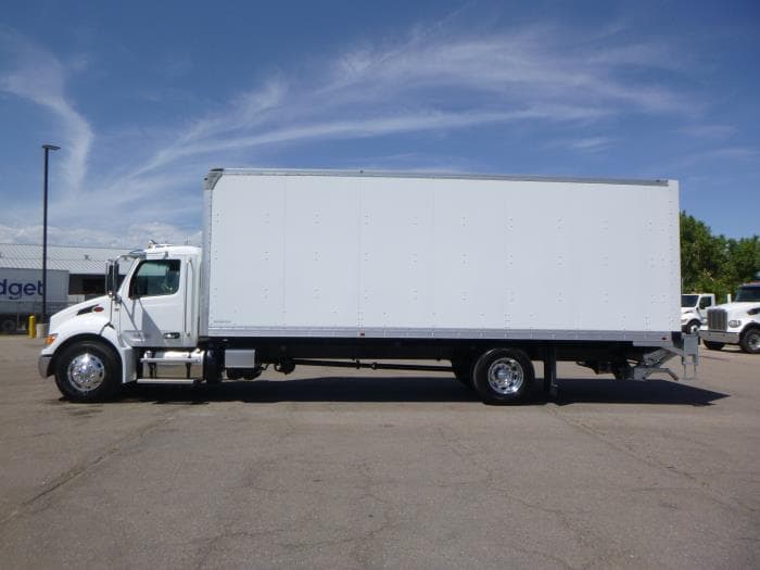 2025 Peterbilt 536 — photo 5