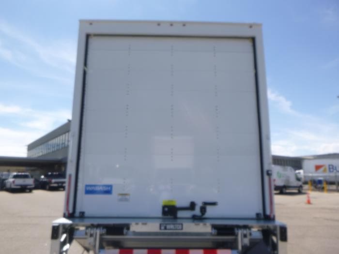 2025 Peterbilt 536 — photo 11