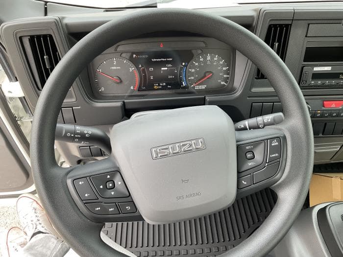 2025 Isuzu NRR — photo 6