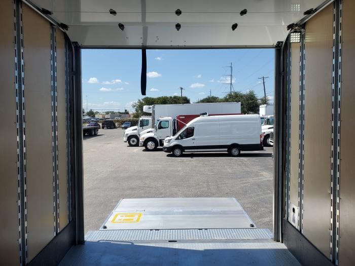 2025 Peterbilt 536 — photo 12