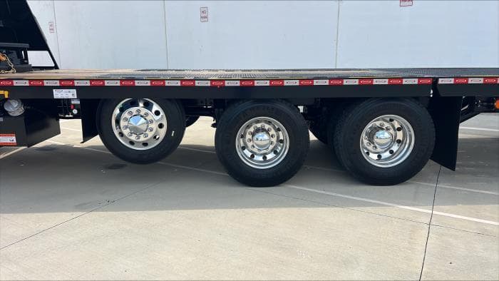 2024 Peterbilt 548 — photo 12