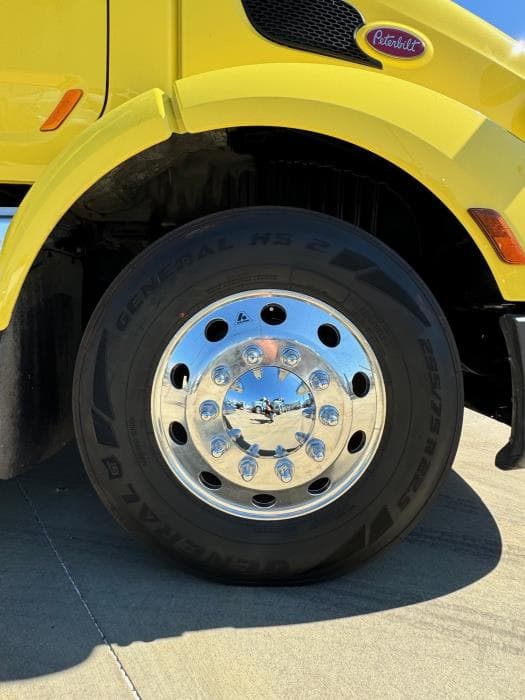 2021 Peterbilt 579 — photo 12
