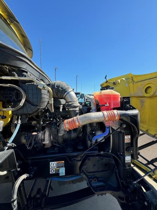 2021 Peterbilt 579 — photo 25