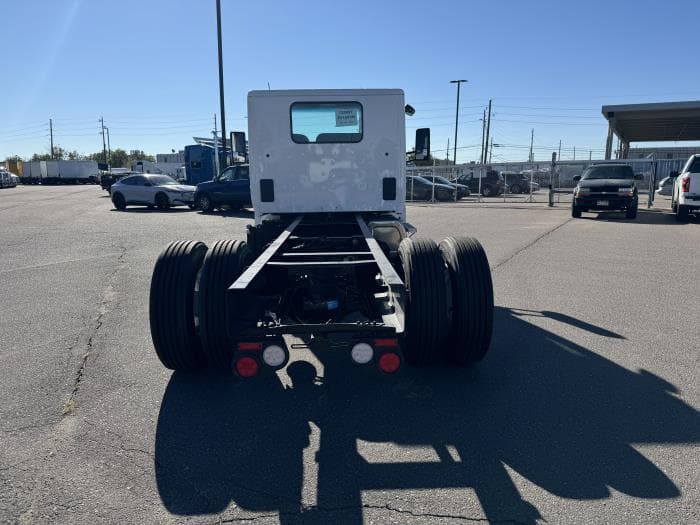 2025 Peterbilt 536 — photo 10