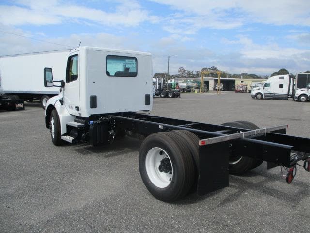 2025 Peterbilt 536 — photo 4