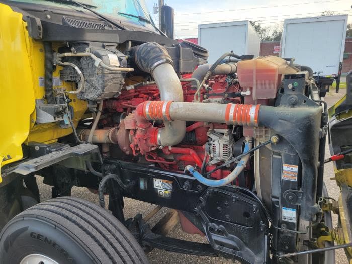 2021 Peterbilt 579 — photo 22