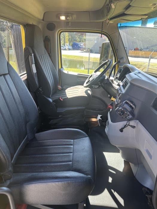 2021 Peterbilt 579 — photo 13