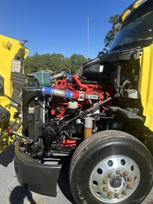 2021 Peterbilt 579 — photo 16