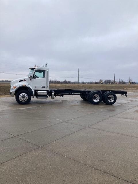 2025 Peterbilt 548 — photo 3