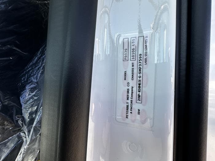 2025 Peterbilt 536 — photo 13