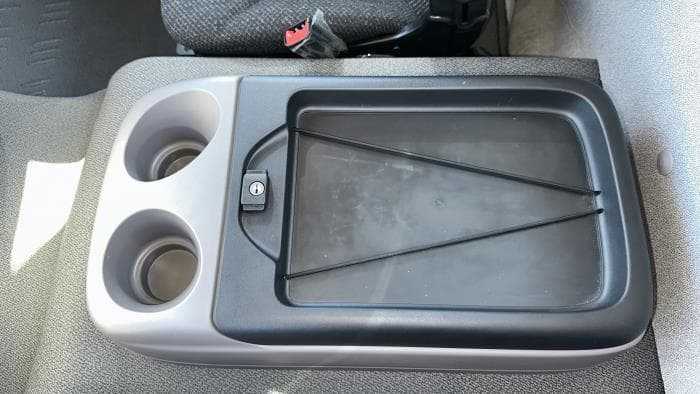 2025 Peterbilt 220EV — photo 24