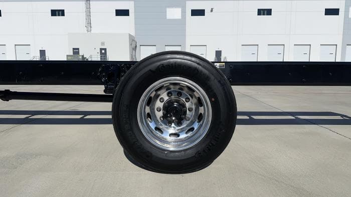 2025 Peterbilt 536 — photo 14