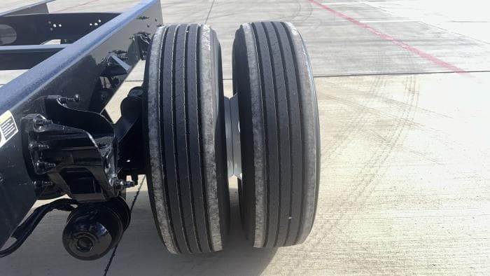 2025 Peterbilt 536 — photo 13