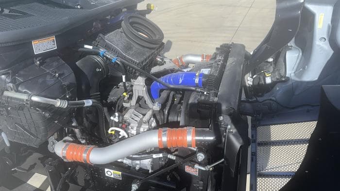 2025 Peterbilt 536 — photo 14